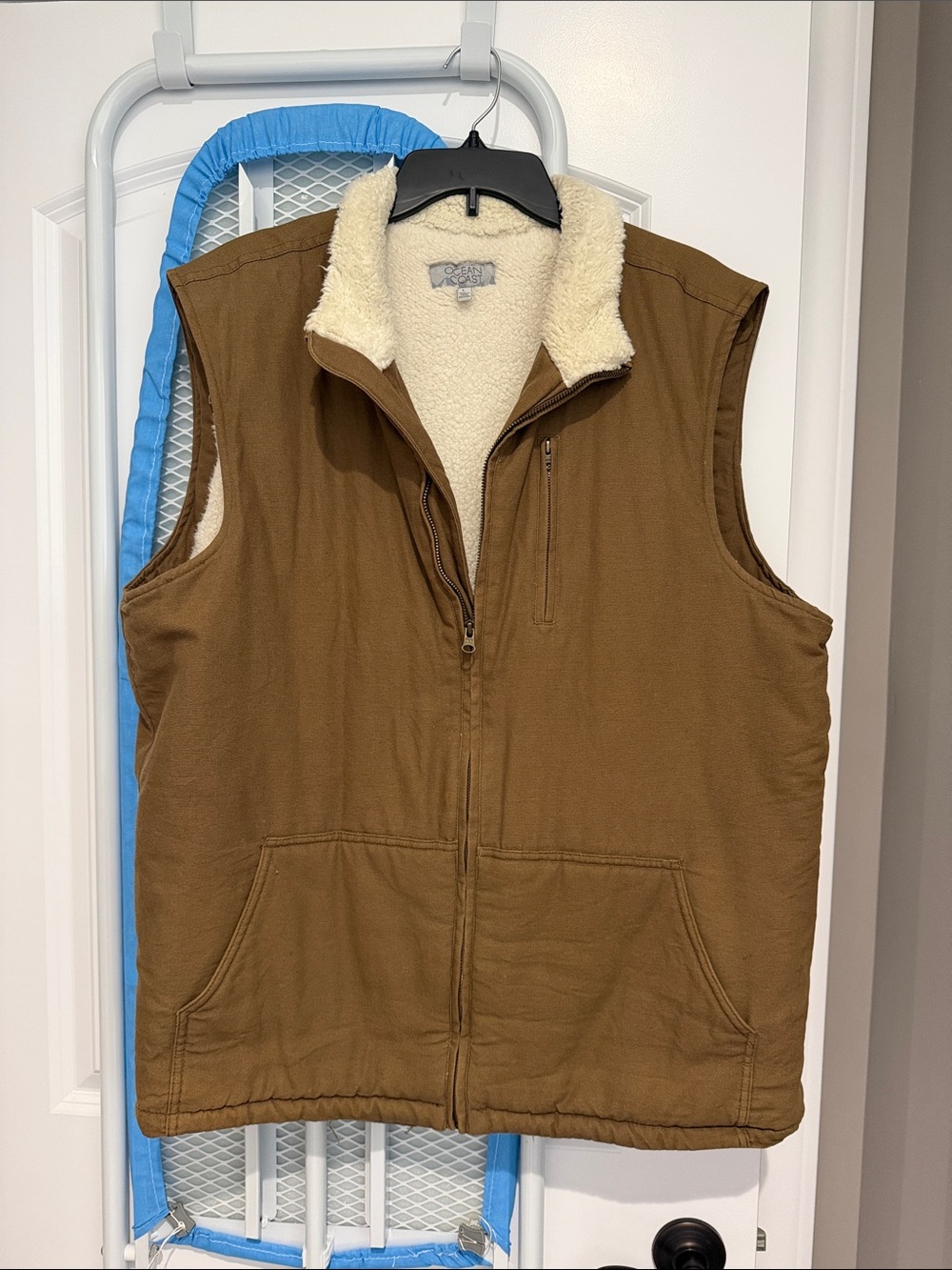 Insulated Sherpa-Lined Vest - Brown